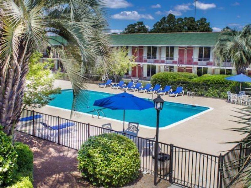 North Charleston Inn Exterior photo