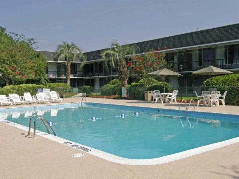North Charleston Inn Exterior photo